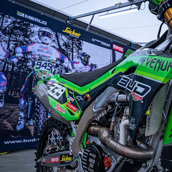 Crossmotor tijdens de MXGP of Sweden